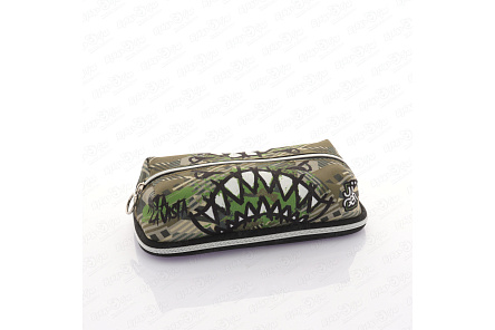 Пенал JUNGER Hasta la vista акула с абстрактным принтом зеленый - фото 360