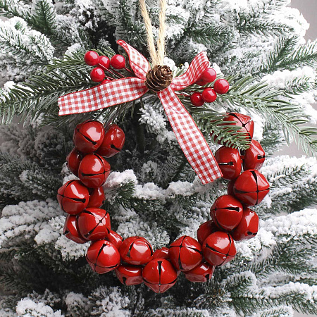 Украшение новогоднее Венок из бубенцов с рябиной бантом и еловыми ветками красный 14см