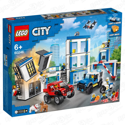 Конструктор LEGO City «Полицейский участок» с 6 лет конструктор lego duplo 10959 полицейский участок с вертолетом